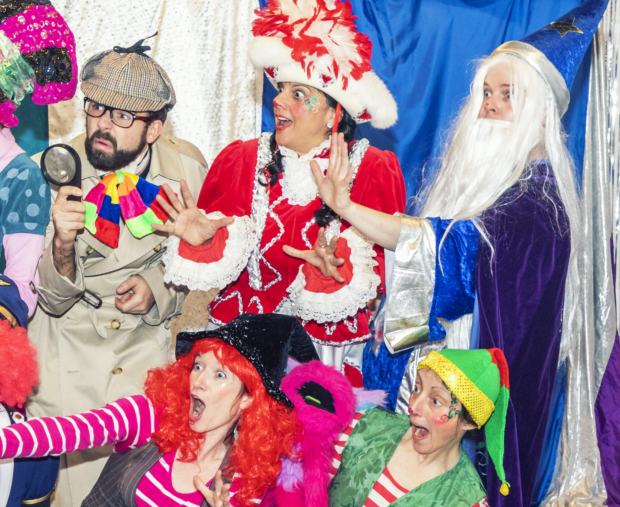 Waterfall Wizard & The Bedlam Bunch children's entertainers are in shock at this kids' corporate party in London!